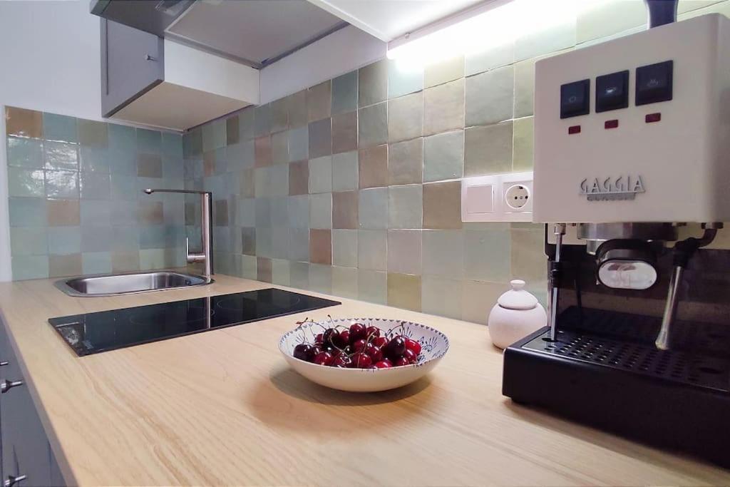 Isac 15 Apartment *