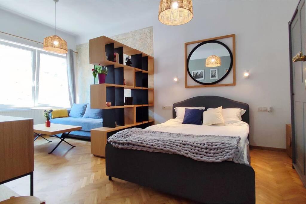Apartment Isac 15 *